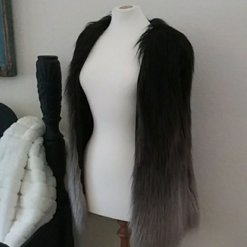 Faux Fur Ombre gray black vest NWOT